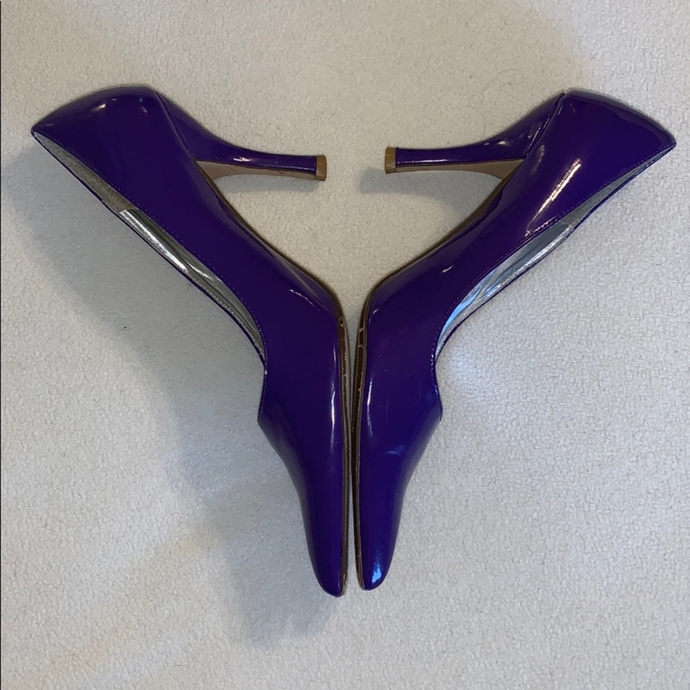 PURPLE PUMPS, HEEL